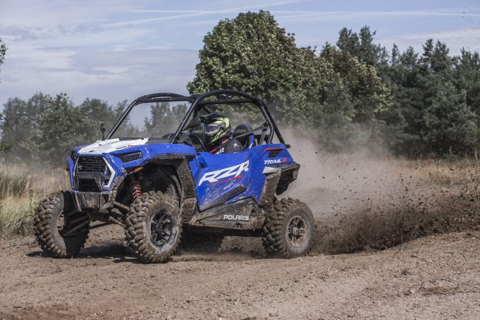 Polaris lance le RZR Trail S 1000 Premium