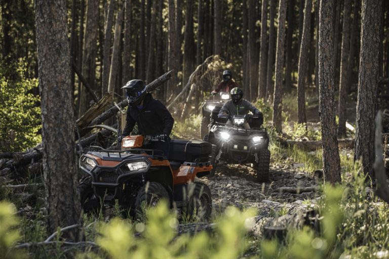 De la couleur dans la gamme Polaris 2023